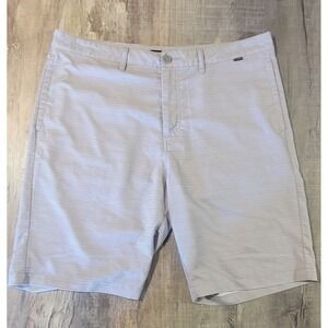 Travis Mathew Chino Shorts Men's Size 36 Gray Striped Golf Stretch Performance‎